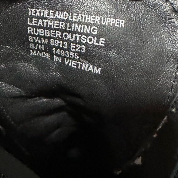 🌸TORY BURCH🌸 Miller Lug Sole Tweed & Leather Bootie In Black Size: 8.5 - Picture 7 of 8